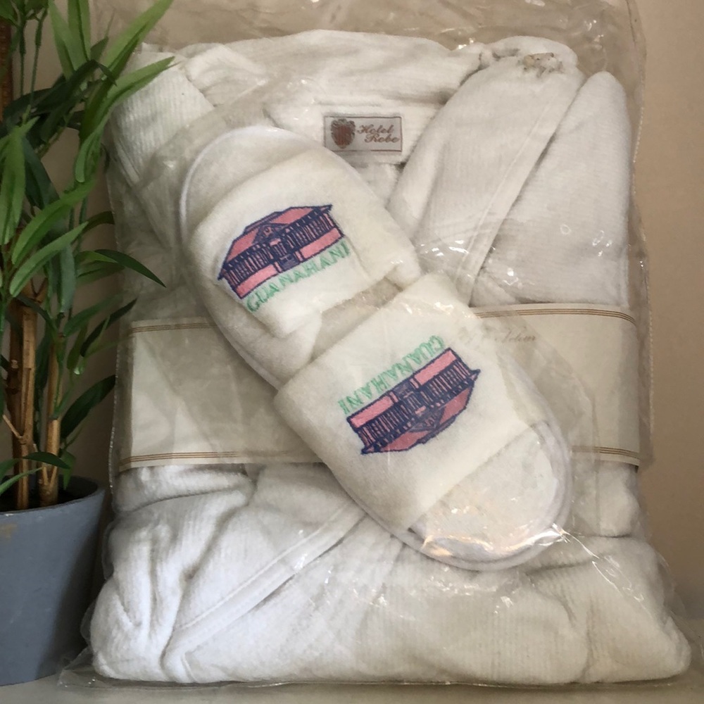 New Hotel Robe Set